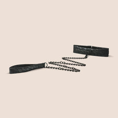Sincerely Lace Collar & Leash Set – Black Padded Lace Collar with 30-Inch Leash